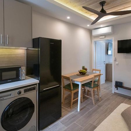 Taylor'S Apartment Corfu  المظهر الخارجي الصورة